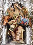 Figura de Ángel con tamboril del trono de la virgen del Rocio.